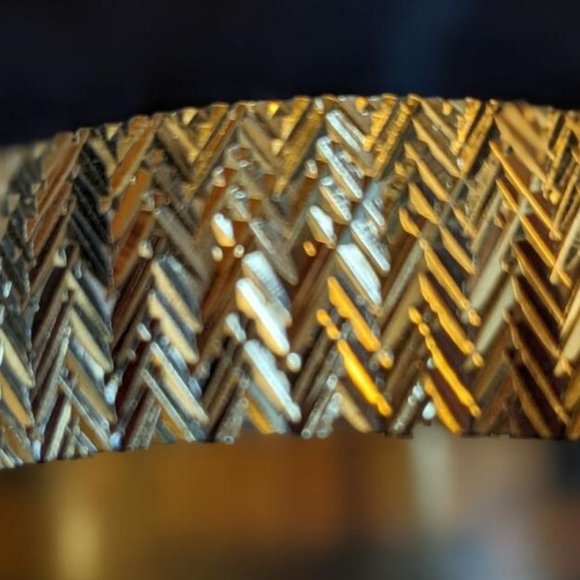 Mod Gold-tone Cut-Brass Bangle Bracelet Substantial Elegant Vintage Atomic Age - Picture 16 of 16